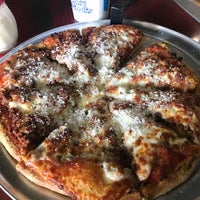 Снимок сделан в Pizza Shuttle пользователем Josh C. 8/19/2018