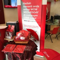 Cimb Bank In Bangsar Photo Taken At Cimb Bank By Luqmanhakimbh On 5 24 2017