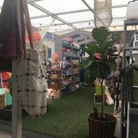 Photo taken at Grow Venice by Marianne on 5/7/2018