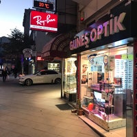Photo taken at Güneş Optik &amp;amp; Lens by denizzz on 10/9/2018