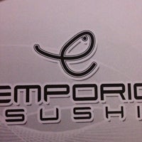 Foto diambil di Emporio Sushi oleh Adriana R. pada 11/20/2012