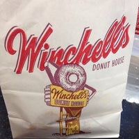 Photo taken at WINCHELL&amp;#39;S DONUT HOUSE by Rowena L. on 8/4/2014