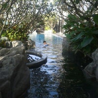 Photo taken at Onsen Relaxing Pool, The Address Asoke by Borisut H. on 12/23/2012