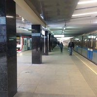 Photo taken at metro Kuntsevskaya, line 3, 4 by Marussia K. on 4/7/2019