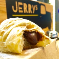 Das Foto wurde bei Jerry&amp;#39;s Foodtruck von Jerry&amp;#39;s Foodtruck am 2/7/2017 aufgenommen