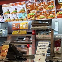 Photo taken at Burger King by Meliha Ö. on 1/23/2019