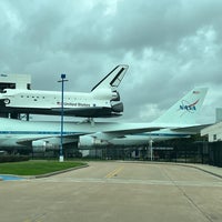 Photo taken at Space Shuttle Independence by Ricardo C. on 10/4/2023