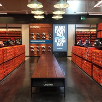 montigala nike outlet