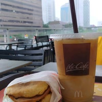 Photo taken at McDonald&amp;#39;s by ichie w. on 2/24/2020