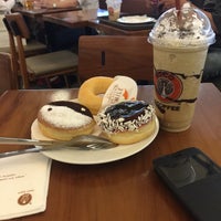 Photo taken at J.Co Donuts &amp;amp; Coffee by ichie w. on 1/15/2018