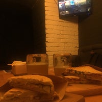 6/8/2018 tarihinde Yura H.ziyaretçi tarafından ПройдиСвіт Sandwiches&amp;amp;Drinks'de çekilen fotoğraf