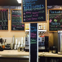 4/13/2015 tarihinde Marianna P.ziyaretçi tarafından Southernmost Coffee Bar - Coffee and Tea House'de çekilen fotoğraf