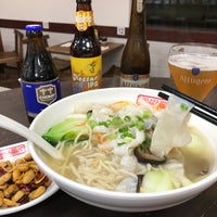 Foto scattata a Wenzhou Fish, Noodles &amp;amp; More da Wenzhou Fish, Noodles &amp;amp; More il 3/1/2017