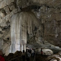 Photo taken at Новоафонская пещера | ახალი ათონის მღვიმე | New Athos Cave by Uliya on 5/7/2023