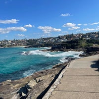 Photo taken at Bronte Coastal Walk by Reezq on 8/9/2023