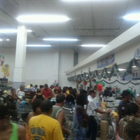 Photo taken at Supermercados Guanabara by Leo A. on 12/23/2012
