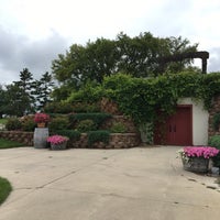Photo taken at Carlos Creek Winery by Sam S. on 8/26/2017