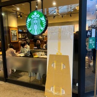 Photo taken at Starbucks by トリ吉 on 2/22/2022