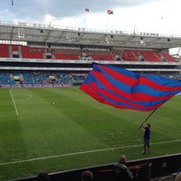 5/16/2013 tarihinde John B.ziyaretçi tarafından Ullevaal Stadion'de çekilen fotoğraf