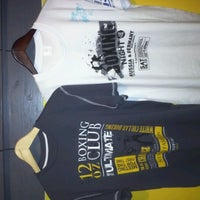 Photo taken at 12 Oz by Diana A. on 12/13/2012