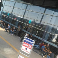 รูปภาพถ่ายที่ Kütahya Şehirlerarası Otobüs Terminali โดย Gizem Y. เมื่อ 8/25/2017