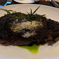 Foto scattata a Bobby Flay Steak da Kaufman N. il 10/2/2018