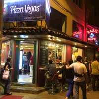 Photo taken at Pizza Vegas by Bılge K. on 6/22/2014