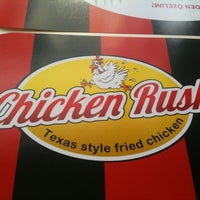 Photo taken at Chicken Rush by Sabo K. on 11/12/2012