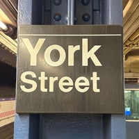 Photo taken at MTA Subway - York St (F) by Rocío F. on 11/20/2023