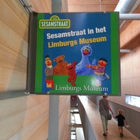 7/27/2013 tarihinde Mark v.ziyaretçi tarafından Limburgs Museum'de çekilen fotoğraf