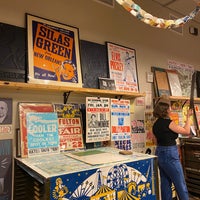 Photo taken at Hatch Show Print by Paulina F. on 9/21/2022
