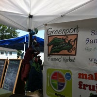 6/22/2013 tarihinde Joyce S.ziyaretçi tarafından Greenport Farmers Market'de çekilen fotoğraf