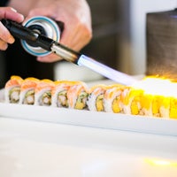 4/12/2017 tarihinde Sushi On The Rockziyaretçi tarafından Sushi On The Rock'de çekilen fotoğraf