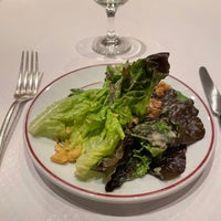 Photo taken at Le Relais de Venise L&amp;#39;Entrecôte by Ahmed A. on 4/14/2024