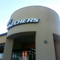 skechers factory outlet goodyear