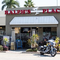 Foto tirada no(a) Ralph&amp;#39;s Place por Ralph&amp;#39;s Place em 3/27/2017