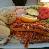 Foto tirada no(a) Sol Poente por Gyorgy A. em 9/27/2015