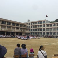 八事東小学校前交差点