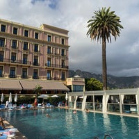 Das Foto wurde bei Hotel Royal-Riviera von Clement L. am 9/29/2019 aufgenommen