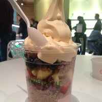 Photo taken at Pinkberry by Ira P. on 4/28/2013