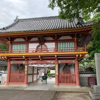 Photo taken at 日照山 無量寿院 極楽寺 (第2番札所) by ヤ ス. on 4/30/2023
