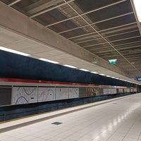 Photo taken at Metro Helsingin yliopisto by Dmitry K. on 11/17/2021
