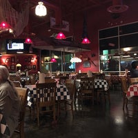 Photo taken at Fuddruckers by Lars H. on 5/7/2017