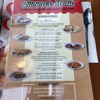 Photo taken at Shari&amp;#39;s Cafe and Pies by Lars H. on 7/1/2022