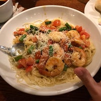 Photo taken at Olive Garden by Dilnazik N. on 3/6/2017