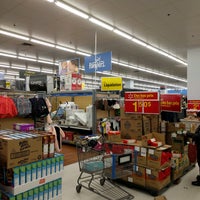 2/2/2017 tarihinde Mohammed A.ziyaretçi tarafından Walmart Supercentre'de çekilen fotoğraf