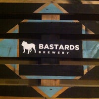 8/30/2016 tarihinde Darice Z.ziyaretçi tarafından Bastards Brewery'de çekilen fotoğraf