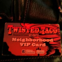 รูปภาพถ่ายที่ Twisted Taco โดย Christina C. เมื่อ 5/11/2013