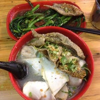 Photo taken at 银记肠粉店（惠福东路店） by Hendra W. on 5/10/2013