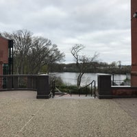 Foto tomada en Springfield College  por AB♣️ el 4/27/2017